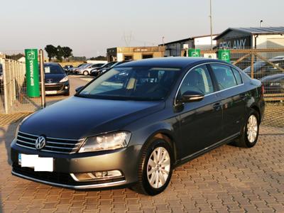 Używane Volkswagen Passat - 38 990 PLN, 220 000 km, 2012