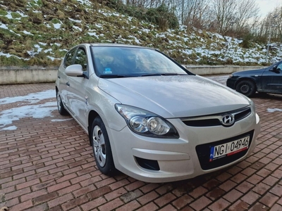 Hyundai i30 CDRI, 2010, zakupiony w salonie, 1 własciciel