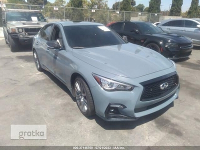 Infiniti Q50 RED SPORT 400