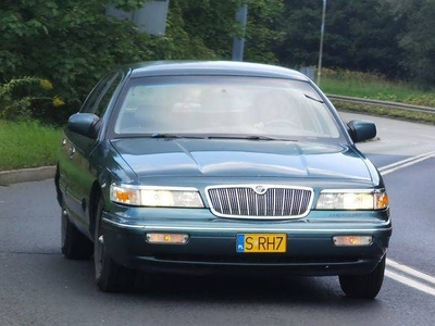 Mercury Grand Marquis / Ford Crown Victoria