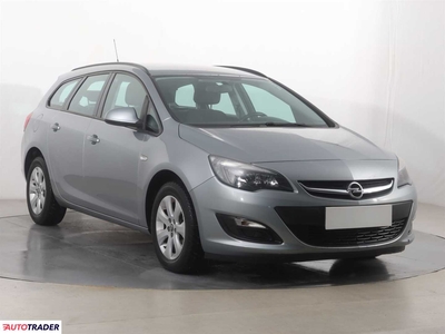 Opel Astra 1.4 138 KM 2014r. (Piaseczno)