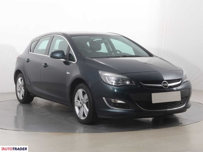 Opel Astra 1.6 134 KM 2015r. (Piaseczno)