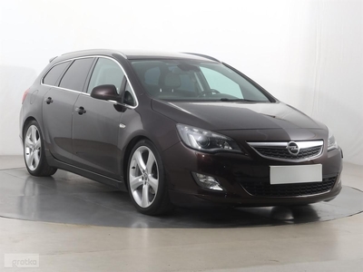 Opel Astra J , Serwis ASO, Skóra, Navi, Xenon, Bi-Xenon, Klimatronic,