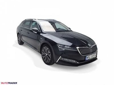 Skoda Superb 2.0 benzyna 272 KM 2019r. (Komorniki)