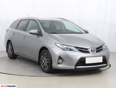 Toyota Auris 1.6 130 KM 2014r. (Piaseczno)