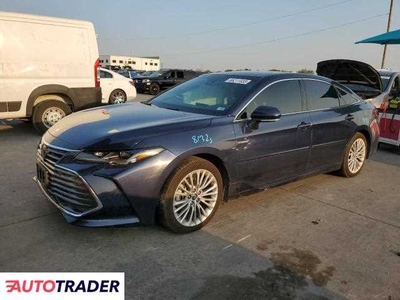 Toyota Avalon 2.0 hybrydowy 2019r. (GRAND PRAIRIE)