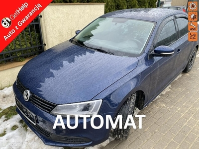 Volkswagen Jetta VI Benzyna, automat ,skóry, tempomat, opony wielosezonowe, Isofix