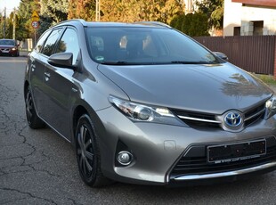 Używany Toyota Auris 2014