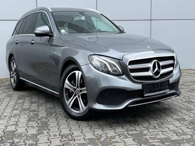 Używane Mercedes-Benz Klasa E - 104 550 PLN, 131 000 km, 2017