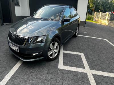 Używane Skoda Octavia - 50 000 PLN, 215 000 km, 2018