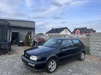 Używane Volkswagen Golf - 9 900 PLN, 150 000 km, 1994