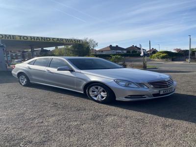 Używane Mercedes-Benz Klasa E - 25 000 PLN, 300 000 km, 2011