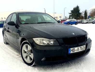 BMW Seria 3 318i