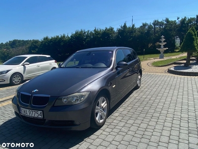 BMW Seria 3 320i