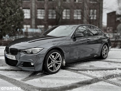 BMW Seria 3 330e iPerformance M Sport