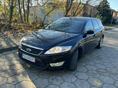 Ford Mondeo Zarejestrowany Klimatronic dwustrefowy