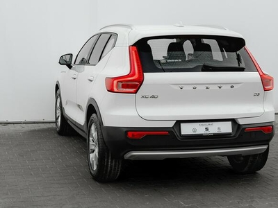 Volvo XC 40 ZS579KM # D3 SCR Momentum Podgrz.f Cz.cof Tryby jazdy Salon PL VAT 23%