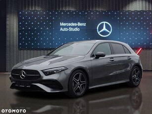 Nowy Mercedes