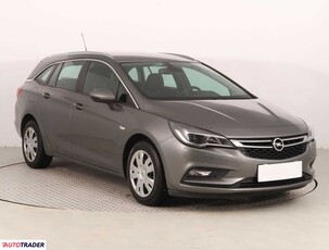 Opel Astra 1.4 123 KM 2017r. (Piaseczno)