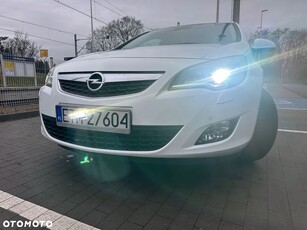 Używany Opel Astra 2011