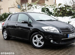 Używany Toyota Auris 2011