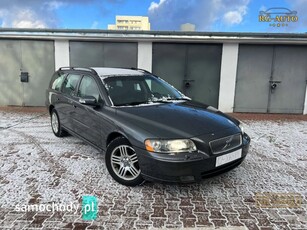 Volvo V70 II