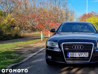 Audi A8 4.2 FSI quattro Langversion