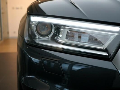 Audi Q5 40TDI S-line Quattro S-tronic 204KM LED Kamera Hak Alcantara Ambiente