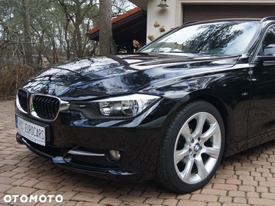 BMW Seria 3 316i Sport Line