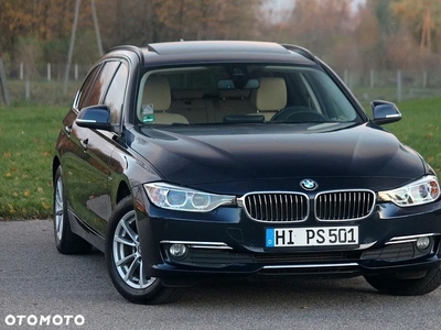 BMW Seria 3 320d xDrive Luxury Line