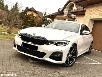 BMW Seria 3 320d xDrive M Sport sport