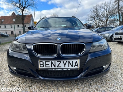 BMW Seria 3 320i