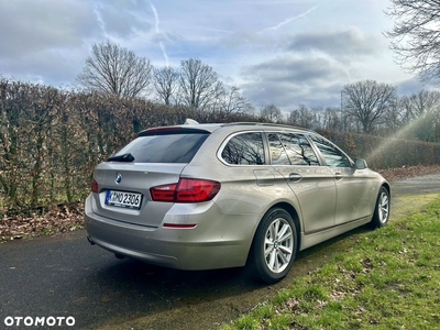 BMW Seria 5 520d Touring Luxury Line