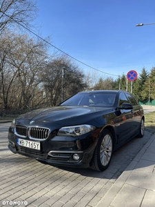 BMW Seria 5 520d xDrive Touring Luxury Line