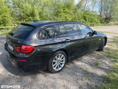 BMW Seria 5 525d xDrive Touring