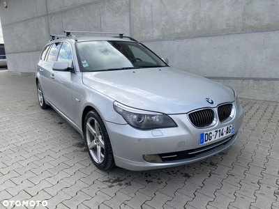 BMW Seria 5 530d xDrive Touring Edition Exclusive