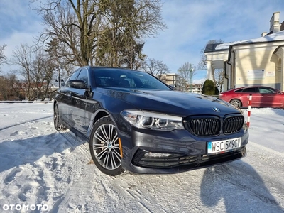 BMW Seria 5 530i Sport Line sport