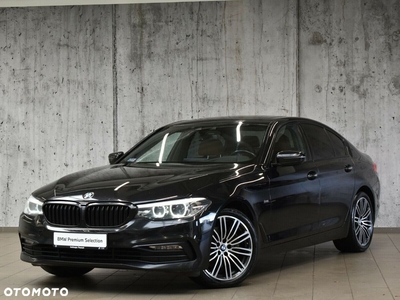 BMW Seria 5 540d xDrive Luxury Line sport