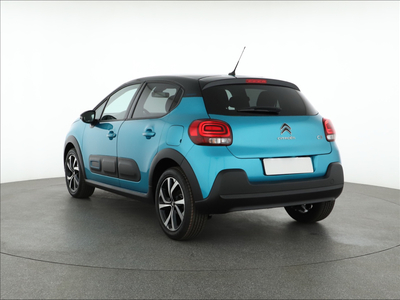 Citroen C3 2023 PureTech 110 15km Shine