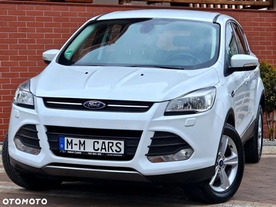 Ford Kuga 1.6 EcoBoost 2x4 Titanium