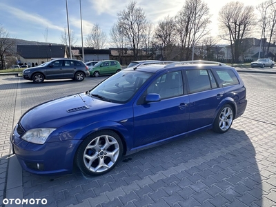 Ford Mondeo V6 ST 220