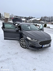 Ford Mondeo Vignale 2.0 Hybrid