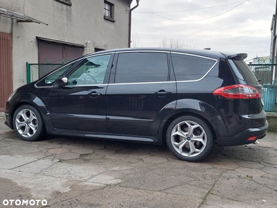 Ford S-Max 2.0 TDCi DPF Titanium