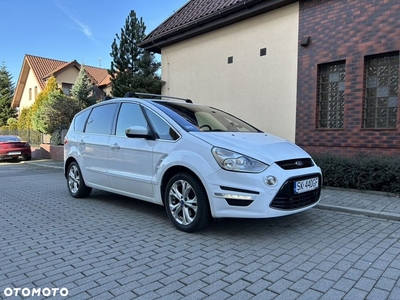 Ford S-Max 2.0 TDCi DPF Titanium