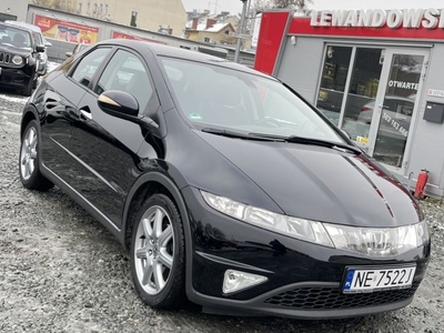 Honda Civic 1.8 Benzyna