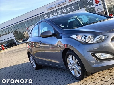 Hyundai I30 blue 1.4 Trend