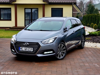 Hyundai i40 Kombi blue 1.7 CRDi DCT Premium