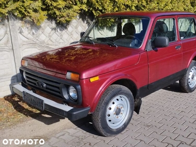 Lada Niva 1.7i