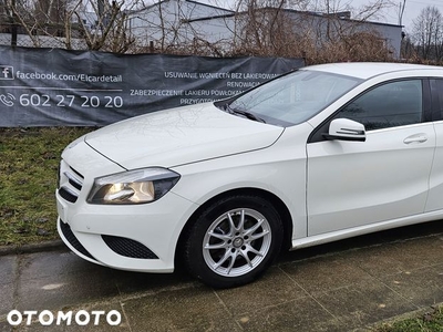 Mercedes-Benz Klasa A 180 (BlueEFFICIENCY)