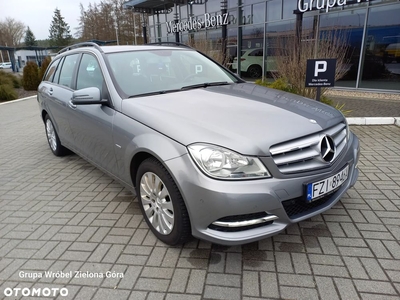 Mercedes-Benz Klasa C 180 T BlueEFFICIENCY